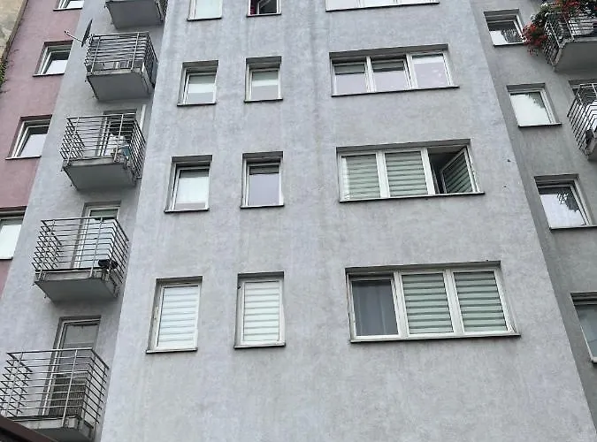 Wygodny 33m2 Apartamento *